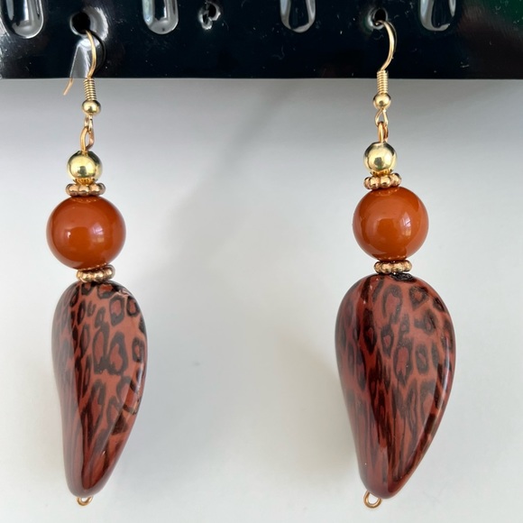Brown & Gold Earrings with Cheetah Print - Picture 2 of 2